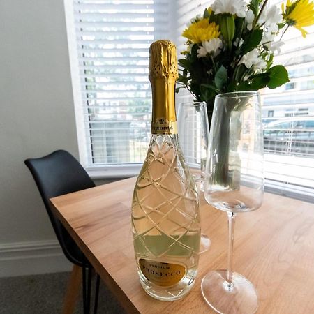 Bay City Studio Apartments By Staying-Away Cardiff Dış mekan fotoğraf